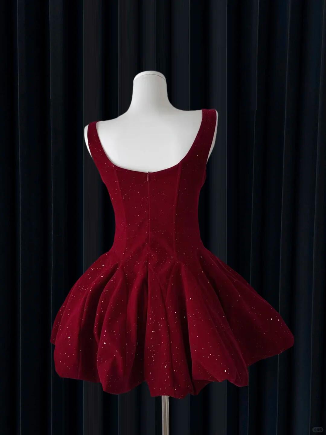 Retro Sleeveless Velvet Sequin Beaded A Line Short Cocktail Dress Red Short Homecoming Dress SP2352