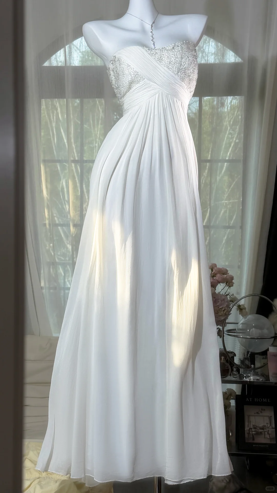 Pretty Strapless White Chiffon A Line Long Wedding Guest Dress Formal Evening Gowns SP2180