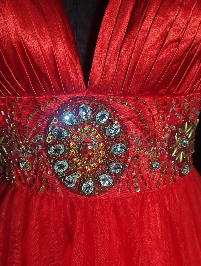 Charming Red Satin Tulle Pleated A Line Long Prom Dress Evening Dress With Beaded SP439