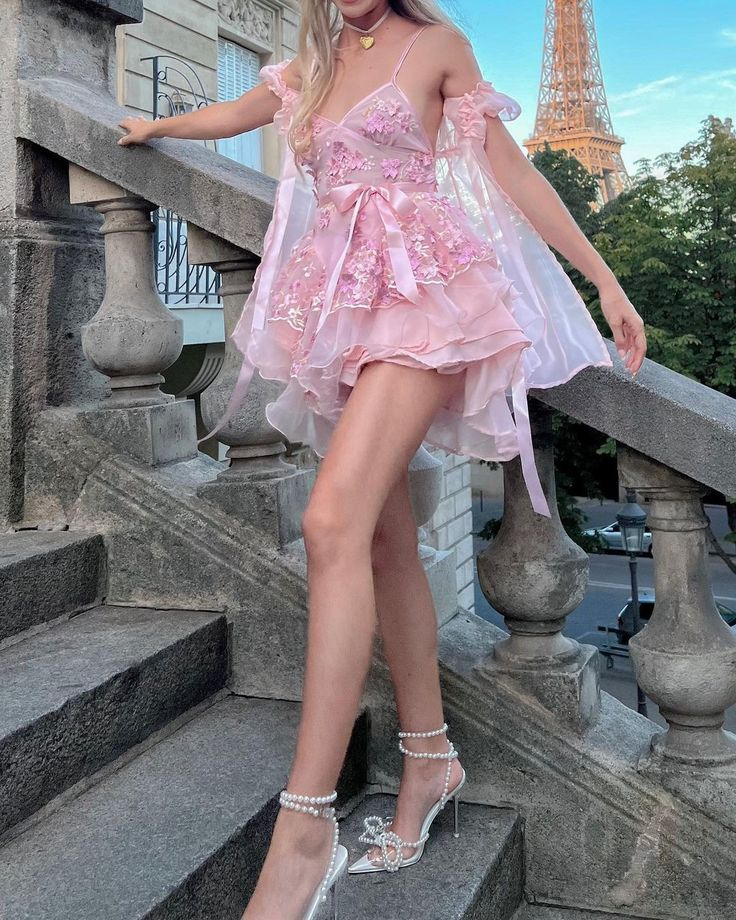 Sexy Pink Spaghetti Straps Tulle Appliques Short 19th Birthday Outfit Formal Homecoming Dress SP58