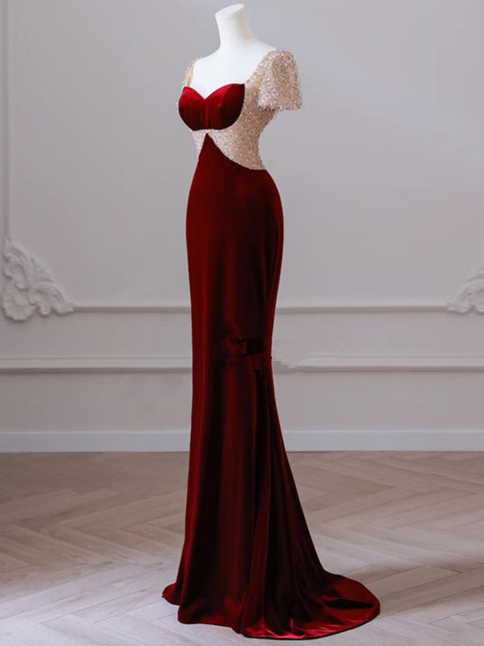 Beaded burgundy velvet sweetheart neckline bodycon prom dress Y6618