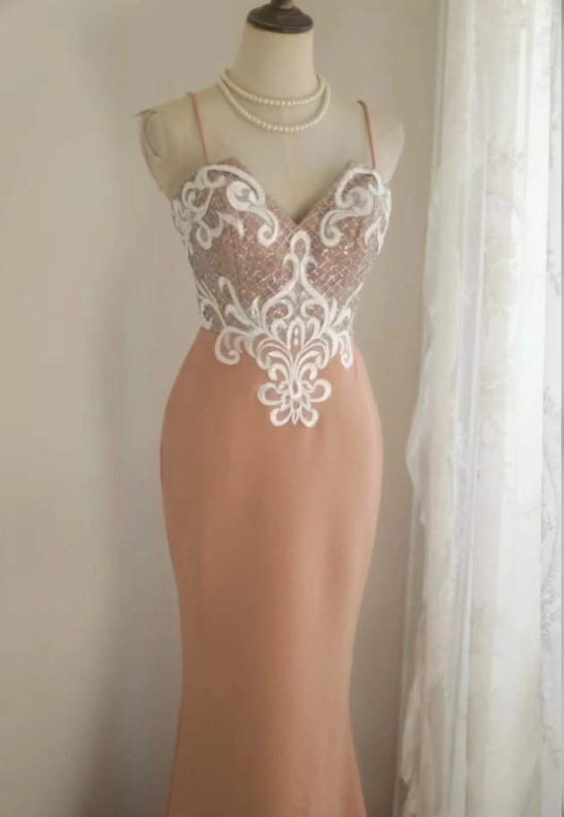 Elegant Spaghetti Straps Satin Lace Appliques Mermaid Wedding Guest Dress Long Evening Dress SP849