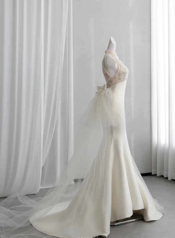 Elegant Sleeveless Ivory Satin Tulle Mermaid Long Wedding Dress Backless Bridal Gown SP1519