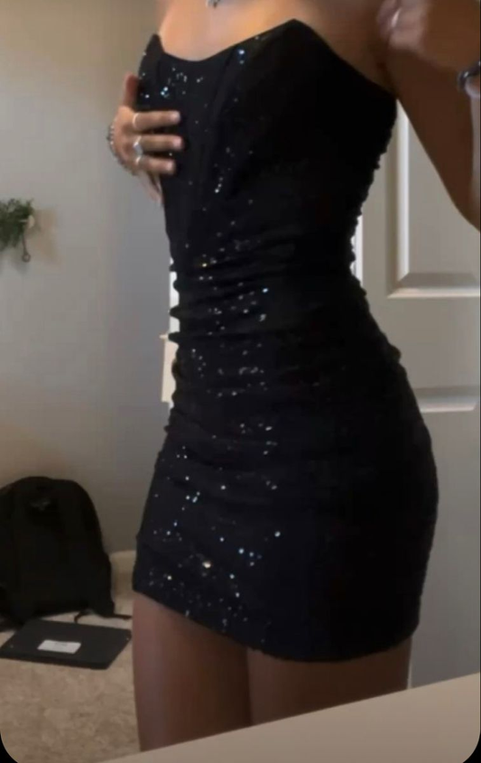 Charming Strapless Black Sequin Sheath Cocktail Dress Short Birthday Outfits Homecoming Dress Y9525