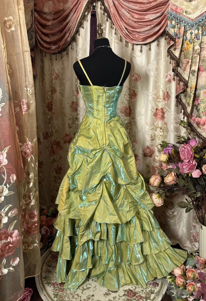Vintage Sage Green A-Line Spaghetti Strap Satin Long Prom Dress Beaded Evening Dress Y8517