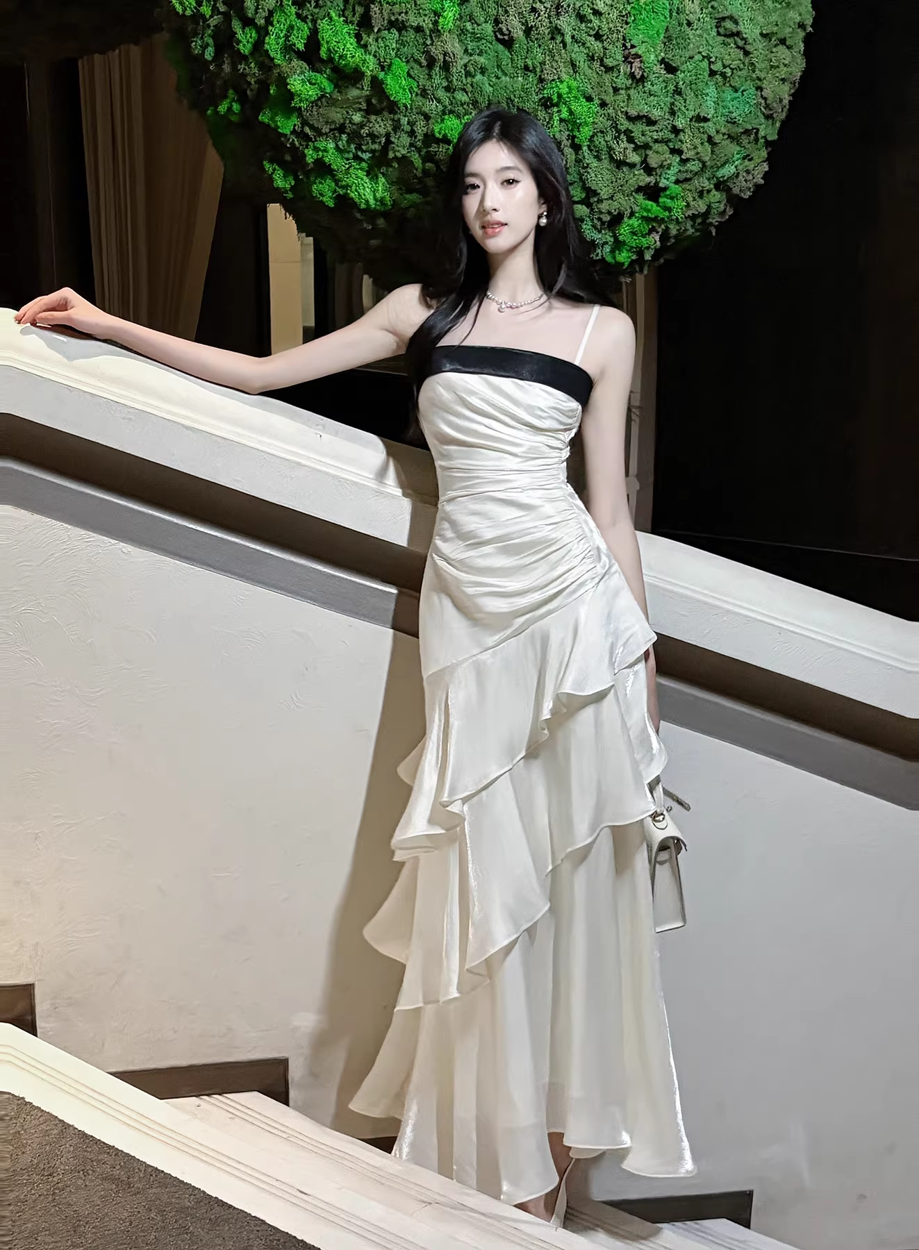 Charming Spaghetti Straps Satin Pleated Ruffles Mermaid Long Party Dress Birthday Prom Dress SP2009