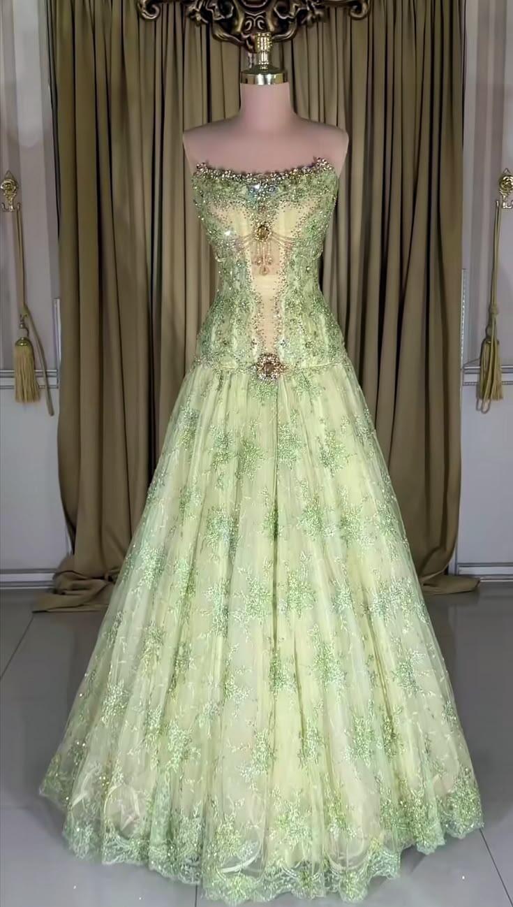 Gorgeous Strapless Green Lace Beaded Long Prom Dress Party Gown SP4265