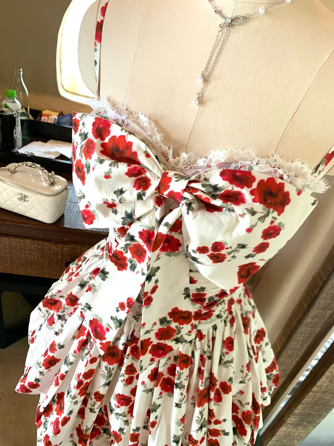 Sweet Spaghetti Straps Mini Cocktail Dress Satin Rose Floral A Line Short 8th Grade Homecoming Dress With Bow SP2362