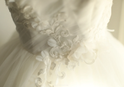 Sweet Strapless Tulle Beaded Appliques Double Layered White Long Wedding Dress SP1209