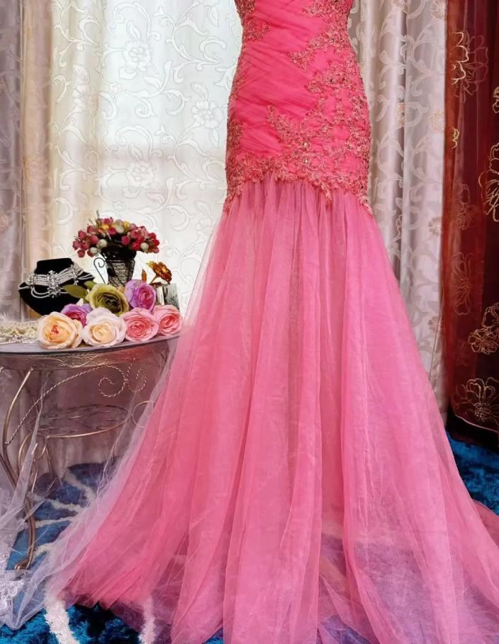 Pretty Pink Strapless Tulle Appliques Beaded Mermaid Long Party Dress Formal Wedding Guest Dress SP1954