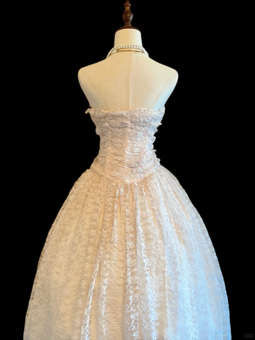 Pretty Sweetheart Neck White Lace Ball Gown Long Birthday Party Dress SP4086