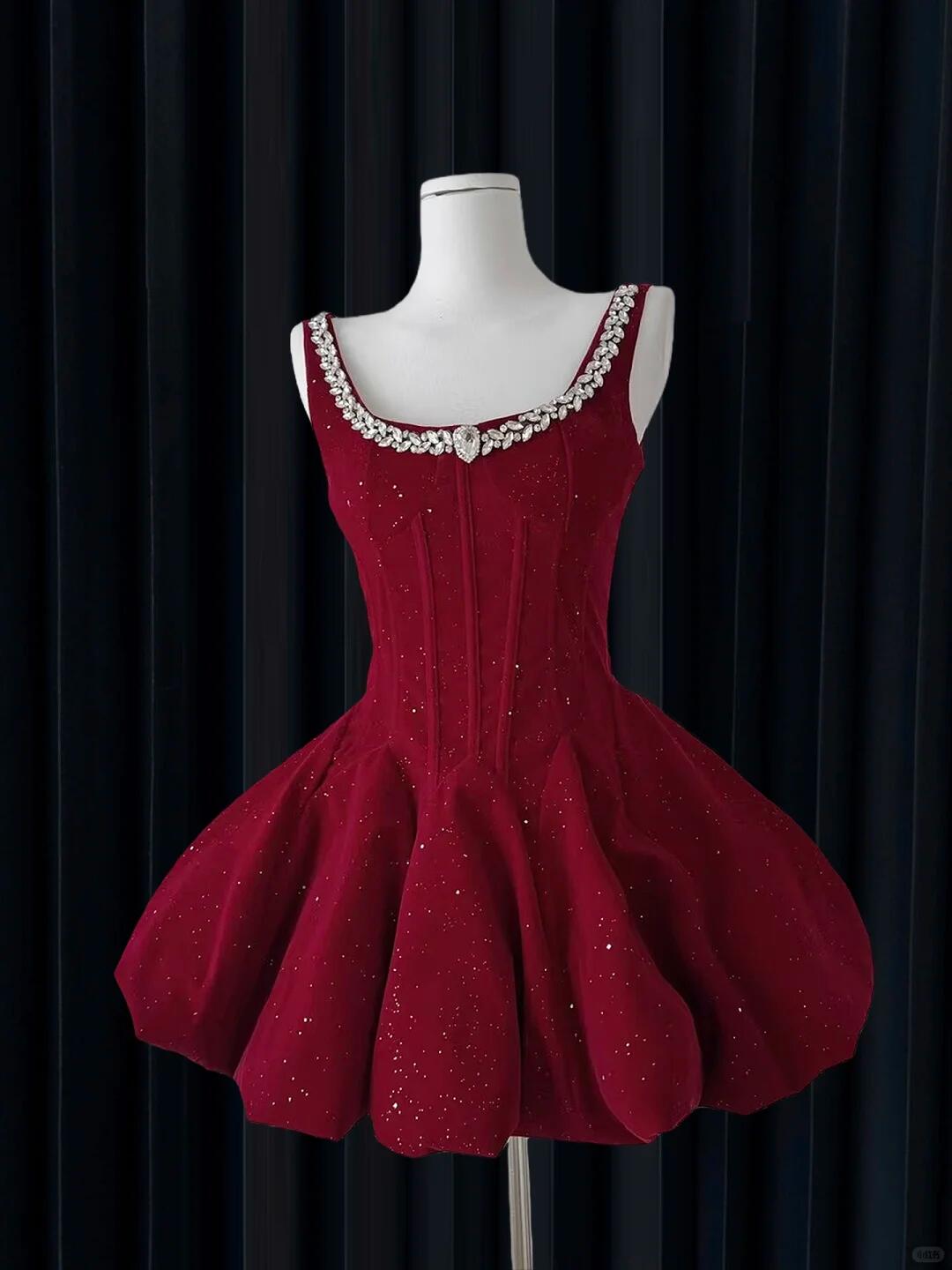 Retro Sleeveless Velvet Sequin Beaded A Line Short Cocktail Dress Red Short Homecoming Dress SP2352