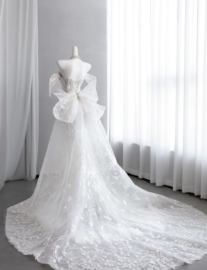 Classy Off The Shoulder White Tulle Beaded Lace Appliques Mermaid Long Wedding Dress Formal Bridal Dress SP1516