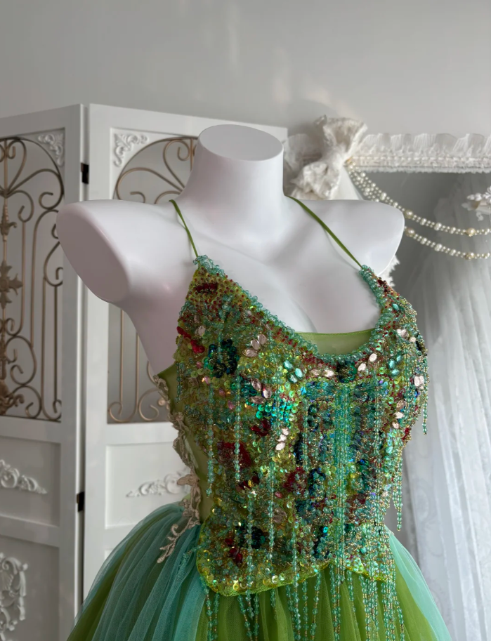 Sexy Halter Butterfly Beaded Tulle Long Party Dress Green Backless Prom Gown SP1467