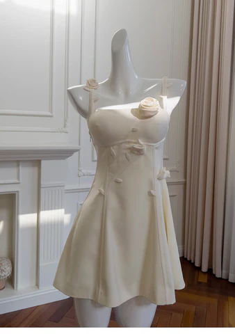 Sweet Flower Beige Satin Mini Party Dress Homecoming Dress Y8822