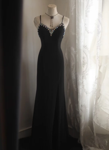 Elegant Spaghetti Straps Black V Neck Satin Beaded Slit Birthday Party Dress Prom Gown SP750