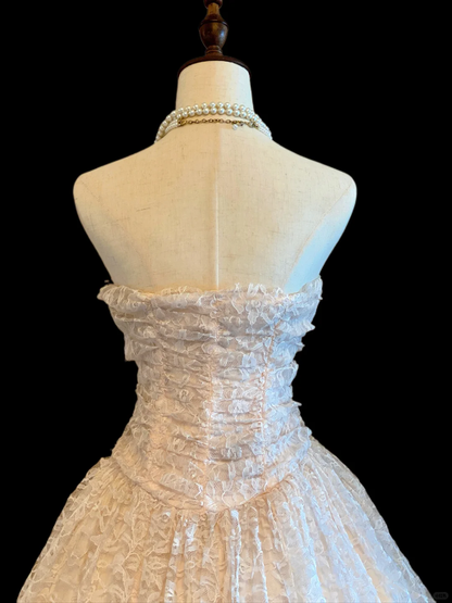 Pretty Sweetheart Neck White Lace Ball Gown Long Birthday Party Dress SP4086