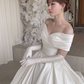 Vintage Style Elegant Satin Wedding Dress with Train Y4494