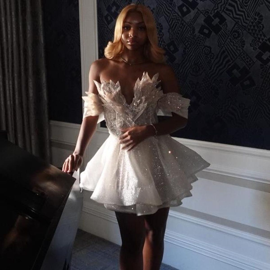 Gorgeous White Tulle Sequin Beaded A Line Birthday Outfits Off The Shoulder Short Homecoming Dress Y9167