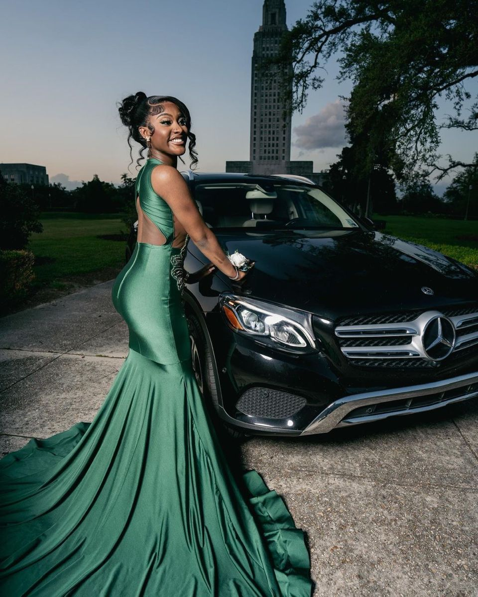 Amazing Long Dark Green Mermaid Sleeveless Beading Prom Dress With