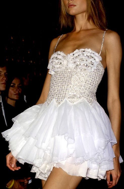 Charming Spaghetti Straps White Sweetheart Tulle Sequin Beaded A Line Short Graduation Homecoming Dress Cocktail Dress Y9297