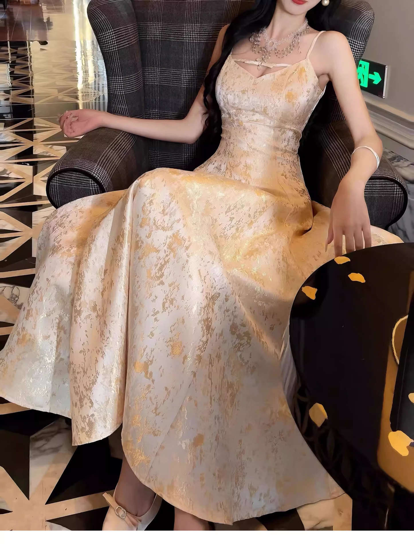 Glamorous Spaghetti Straps V Neck Satin Print Floral Long Party Dress Formal 20th Birthday Outfits SP1979