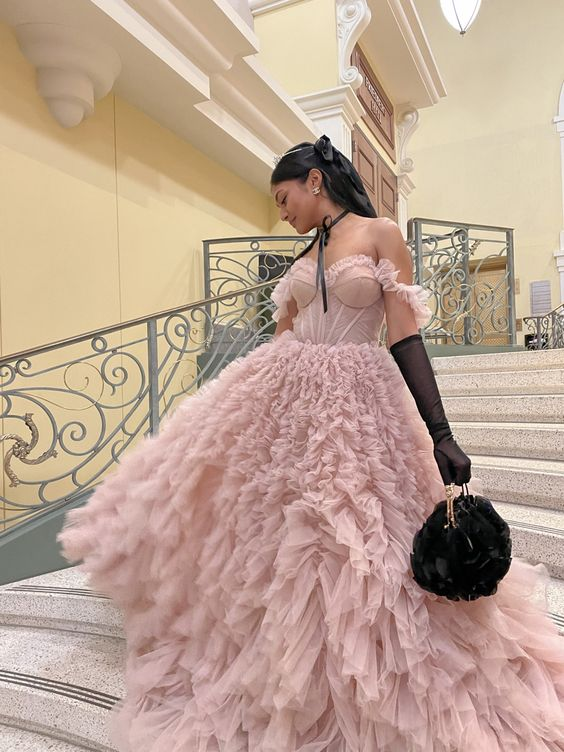 Sweetheart Tulle Ball Gown Evening Dresses Dirty Pink Saudi Arabia Long Ruffle Prom Gown For Women Y4661