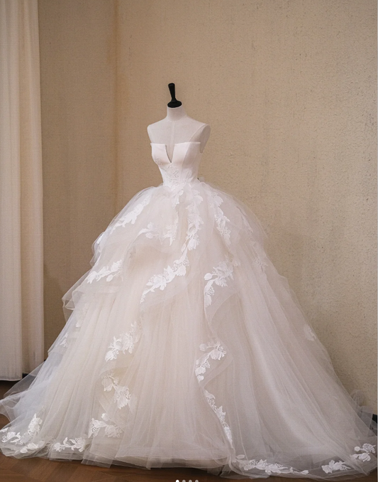 Gorgeous White Strapless Tulle Appliques Long Wedding Dress Bridal Dress Y9110