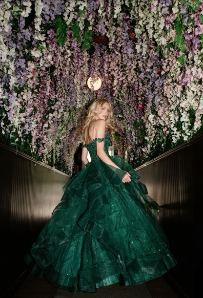 Charming Off The Shoulder Tulle Sequin Appliques Long Party Dress Emerald Green Wedding Guest Dress SP2168
