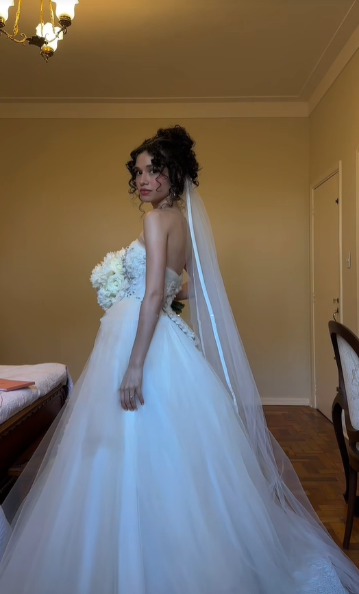 Glamorous Strapless Tulle Floral Beaded Long Wedding Dress White Bridal Dresses SP2114