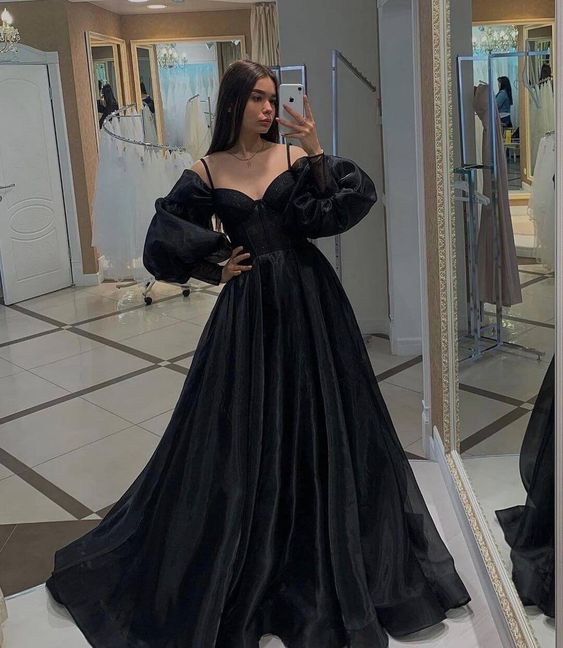 Black Long Sleeves Prom Dresses,Organza Formal Dresses,Party Dress with Train Y4418