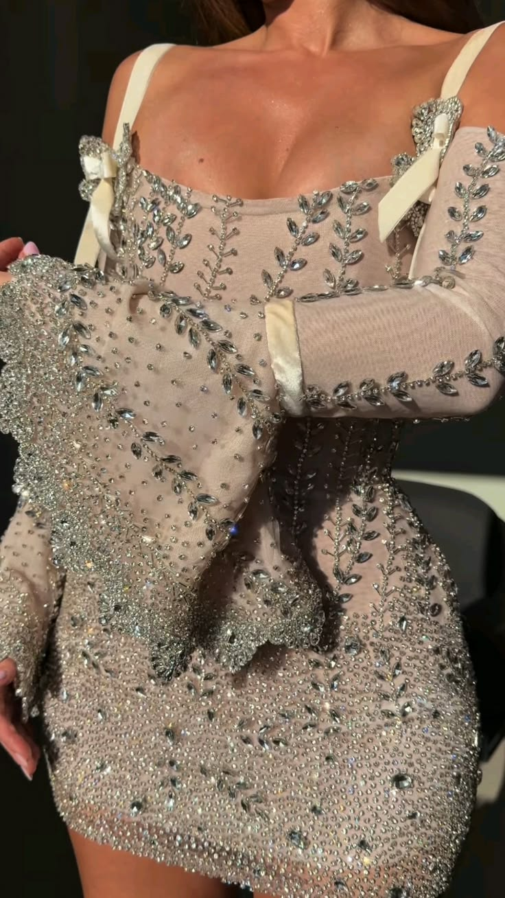 Luxurious Champagne Tulle Beaded Sheath Short Homecoming Dress Cocktail Dress SP2810