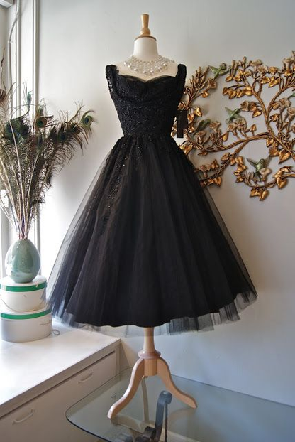 Stunning Black Vintage Midi-length Prom Dress,A-line  Black Party Dress Y4750