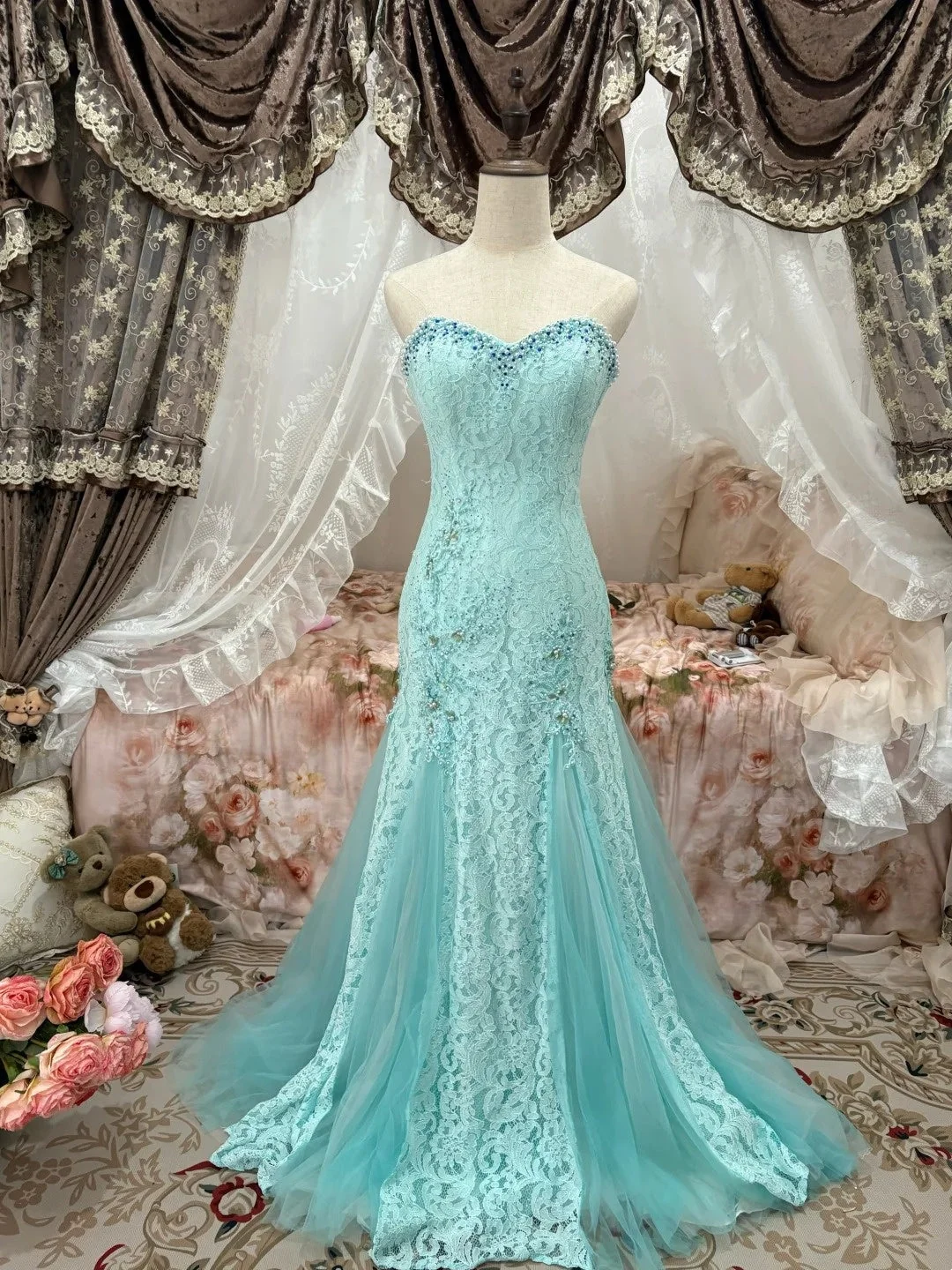 Beauty Strapless Tulle Lace Beaded Long Prom Dress Blue Mermaid Long Birthday Party Dress SP3836