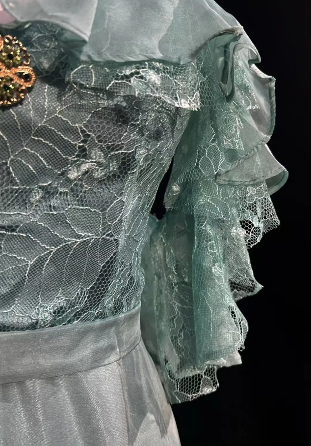 Elegant Mint Green Spaghetti Straps Lace Satin Mermaid Long Wedding Guest Dress Formal Birthday Party Dress  SP1281