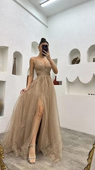 Spaghetti Straps Navy Blue V-neck A-line Long Fashion Prom Dresses Y5912