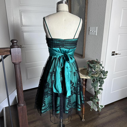 Vintage Spaghetti Straps Green Tulle Satin A Line Cocktail Dress Short Formal Homecoming Dress Y9239