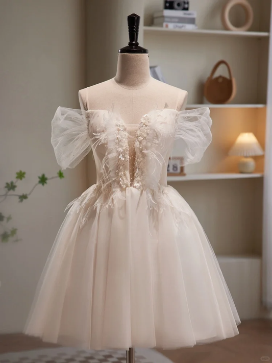 Pretty A Line White Tulle Appliques Short  Homecoming Dress Birthday Outfits Y9534