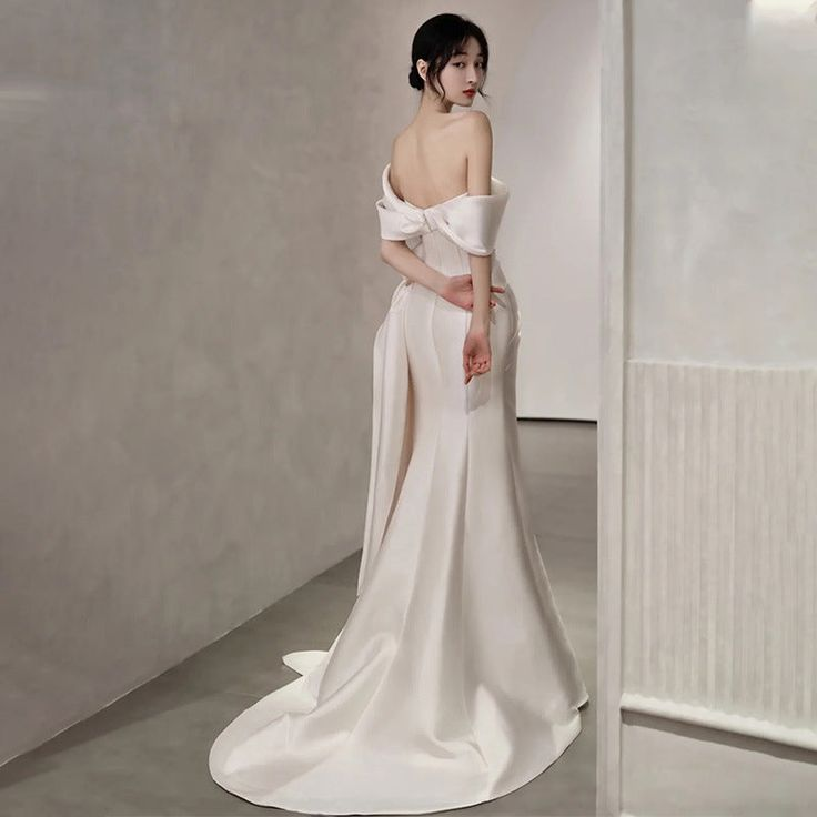 Off Shoulder Satin Wedding Dress White Mermaid Long Bridal Gown with Slit Y7336