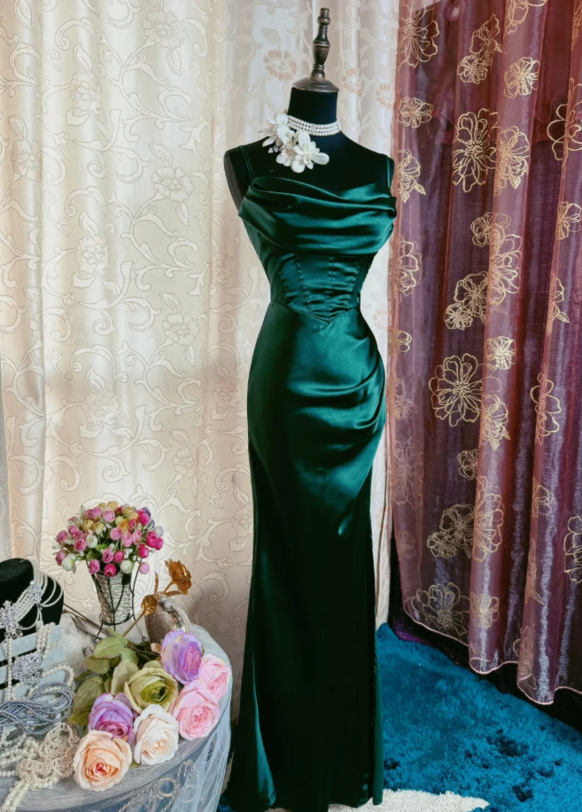 Unique Spaghetti Straps Emerald Green Satin Mermaid Slit Evening Dress Long Wedding Guest Dress SP1616
