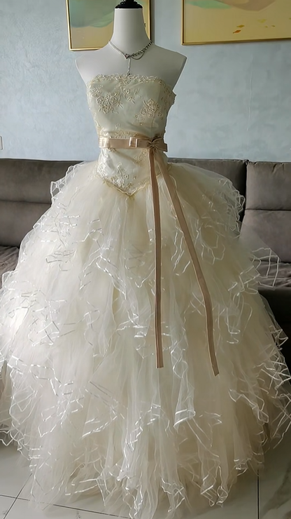 Sweet Off White irregular Tulle embroidery Sequin Princess Ball Gown Quinceanera Dress SP2327