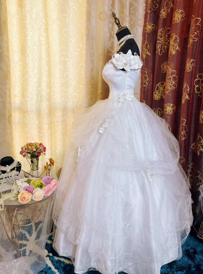 Pretty White Off The Shoulder Tulle Beaded Appliques Long Wedding Dress Formal Bridal Gowns SP1612