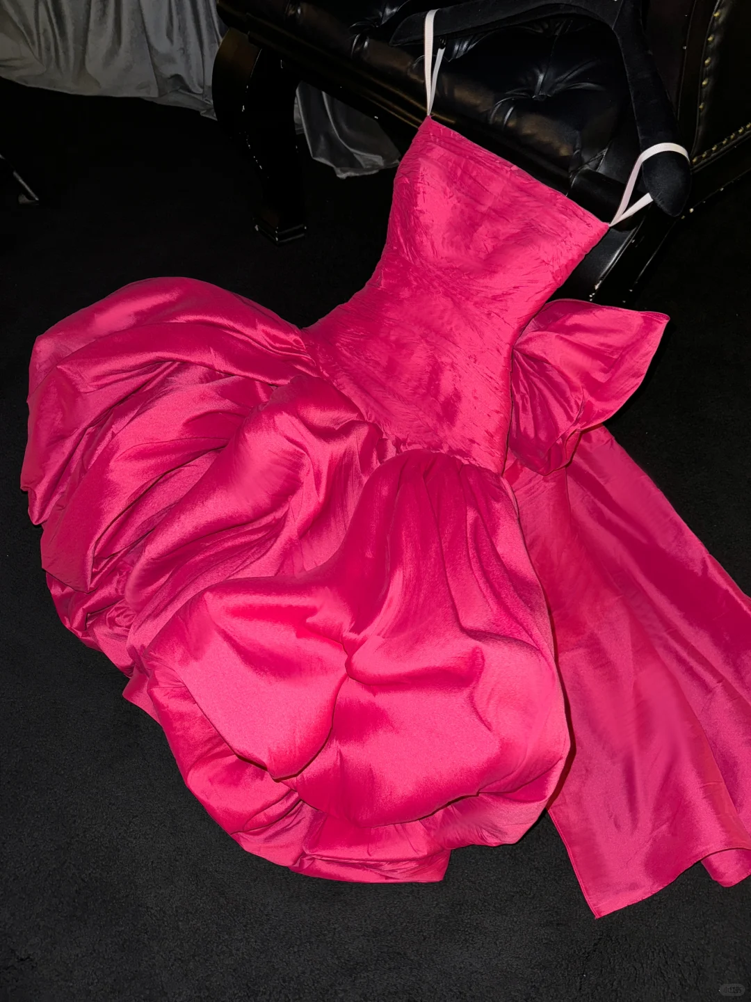 Cute Hot Pink Strapless Satin Pleated A Line Graduation Homecoming Dress Short Birthday Outfits Cocktail Dress Y9341