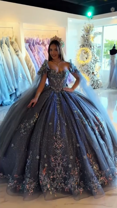 Elegant Sweetheart Neck Tulle Sequin Beaded Sweet 16 Dress Navy Blue Quinceanera Dress SP4297