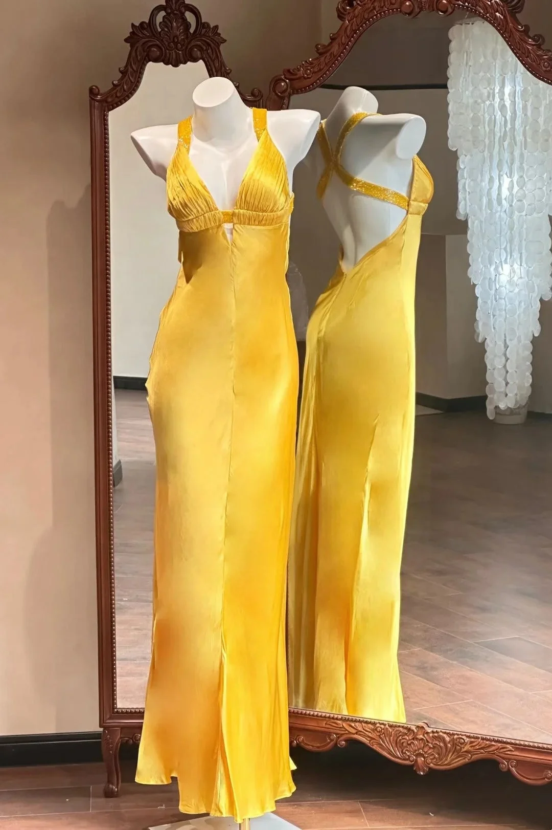 Stunning Yellow Halter Pleated Mermaid Party Dress Backless Long Wedding Guest Dress SP3843
