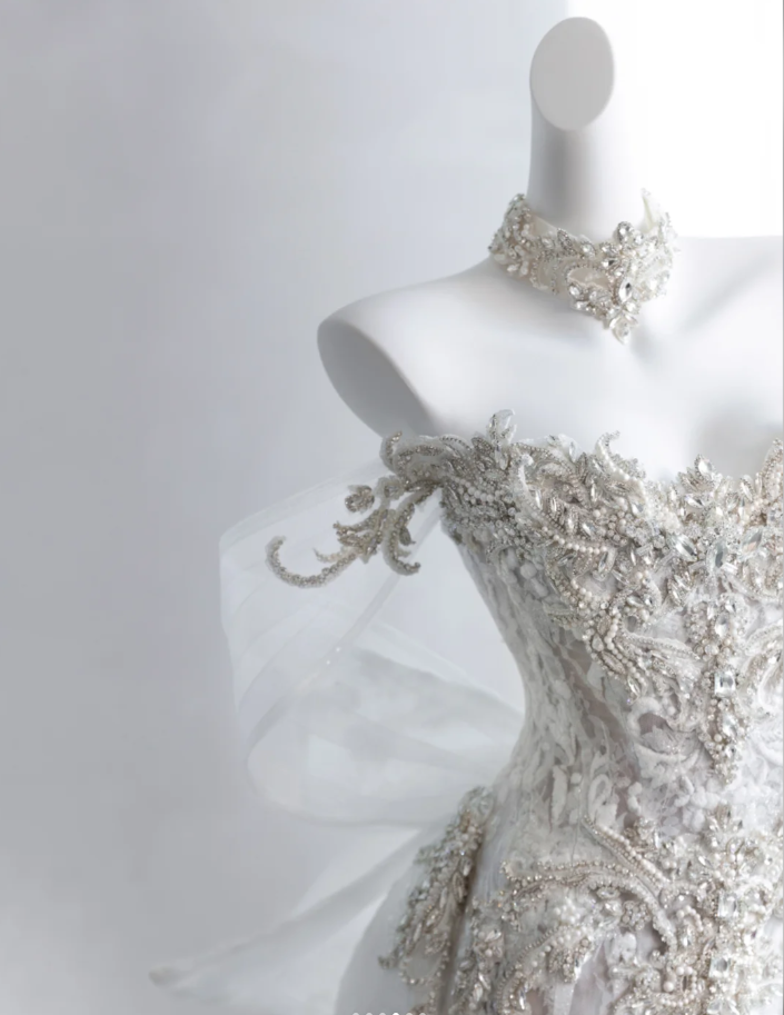 Classy Off The Shoulder White Tulle Beaded Lace Appliques Mermaid Long Wedding Dress Formal Bridal Dress SP1516