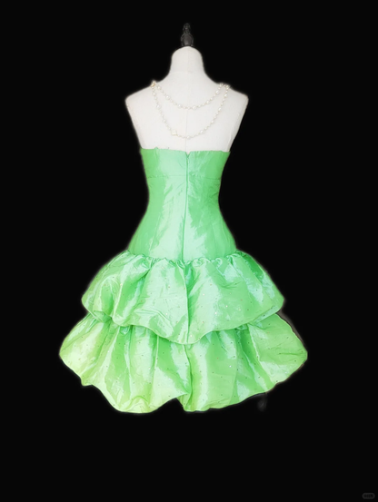 Cute Lemon Green Sweetheart Neck Satin Pleated Layered A Line Short Birthday Outfits Formal 7th Grade Homecoming Dress Y9225