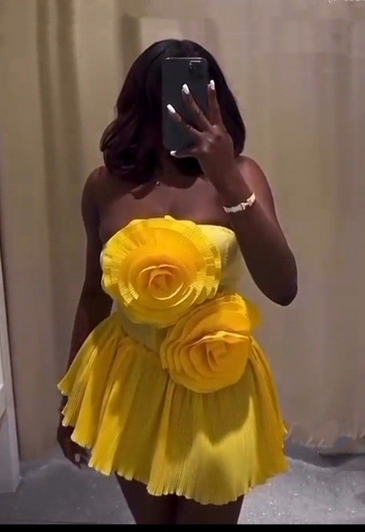 Cute Strapless Satin A Line Yellow Flowers Short Homecoming Dress 15th Birthday Outfits SP20