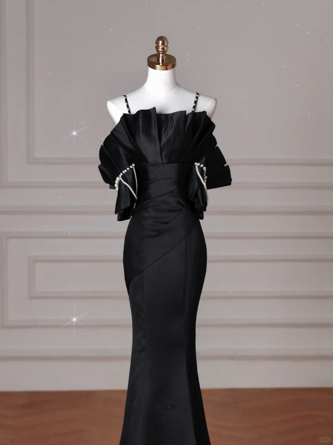 Elegant Black Spaghetti Straps Satin Off The Shoulder Mermaid Evening Dress Prom Dress Y8641