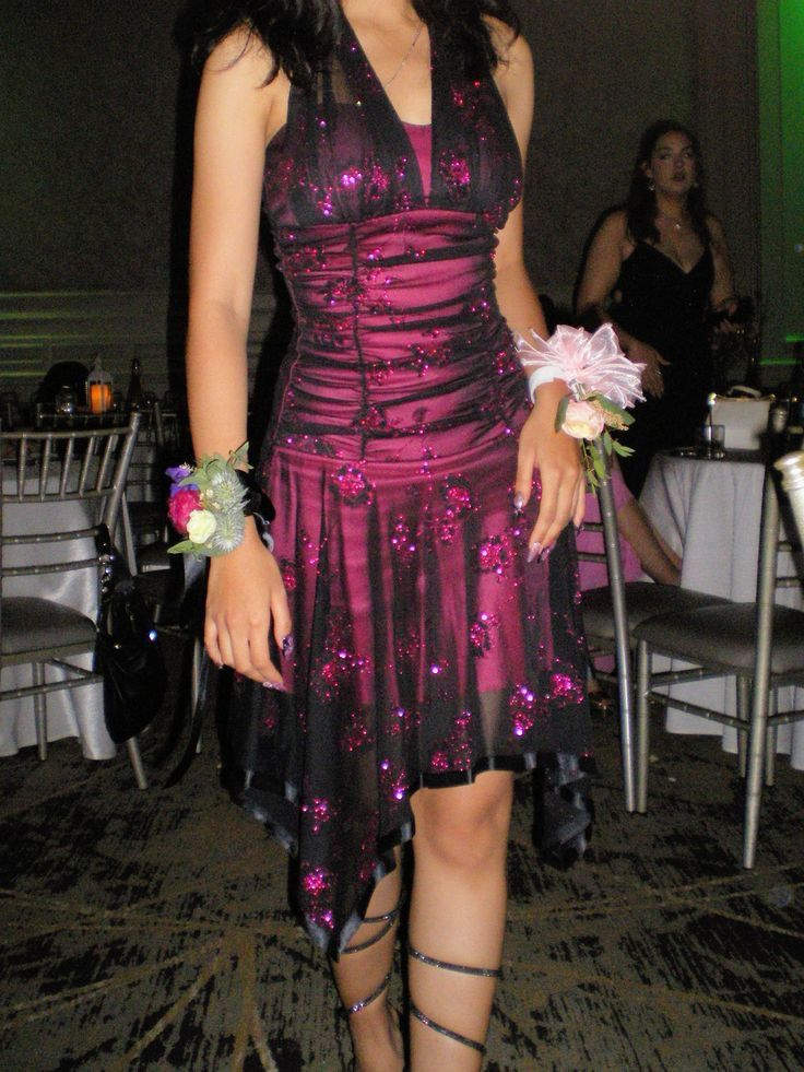 Vintage Hot Pink Satin Tulle Sequin Cocktail Dress Sexy Halter A Line Homecoming Dress Y8923
